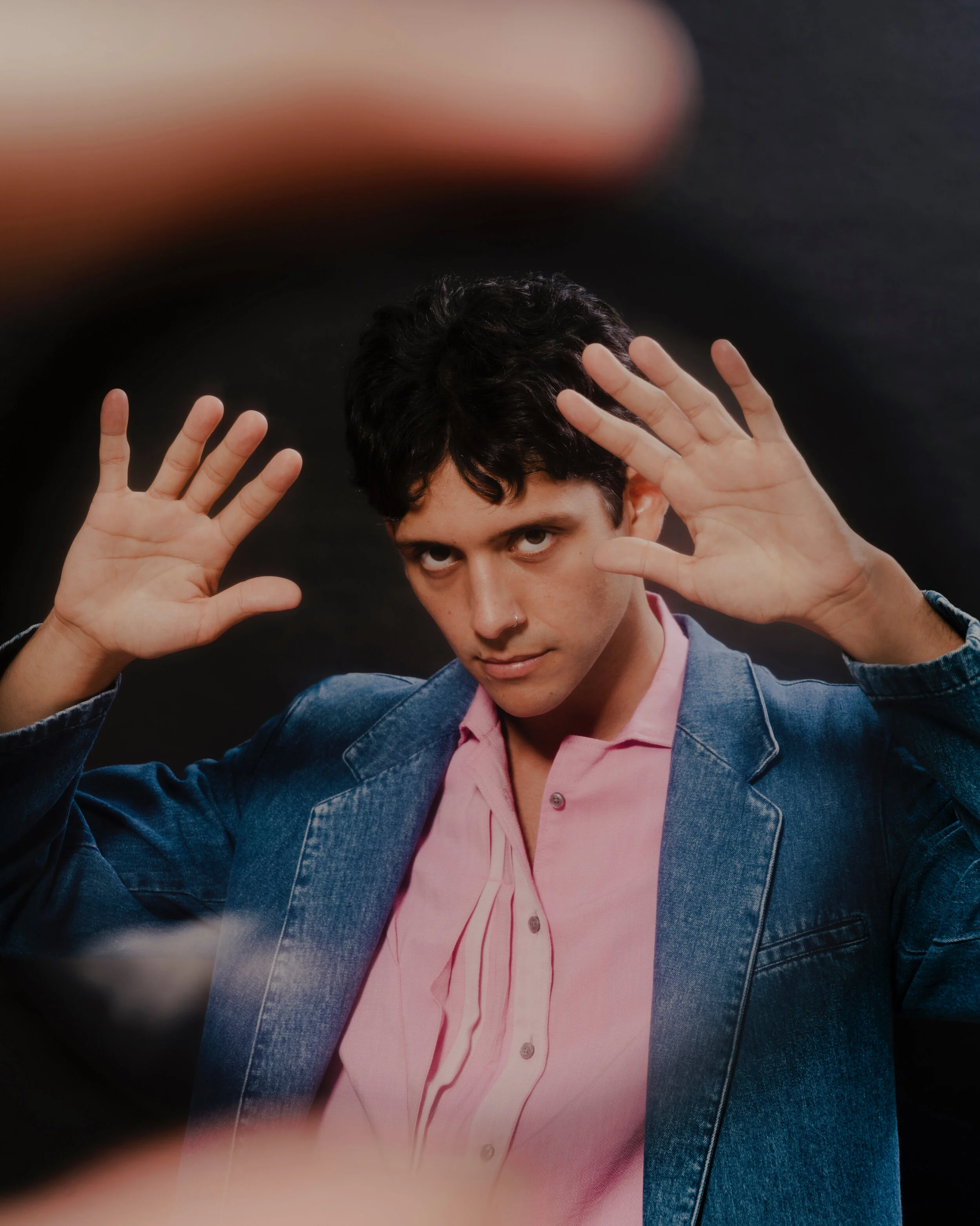 Liam Benzvi I Amnesia, USA